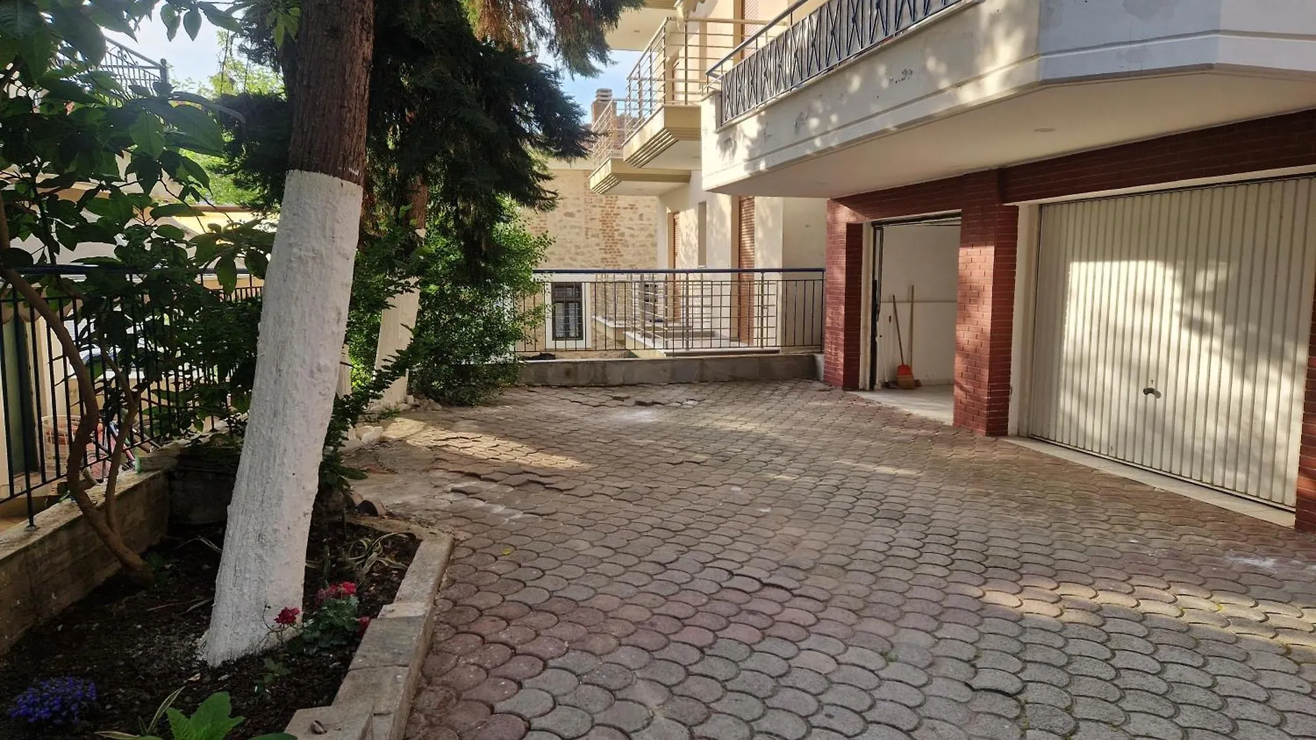 Sea Breeze Apartment Polychrono Greece