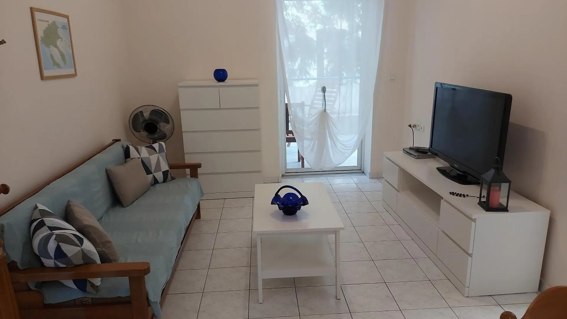 Sea Breeze Apartment Polychrono