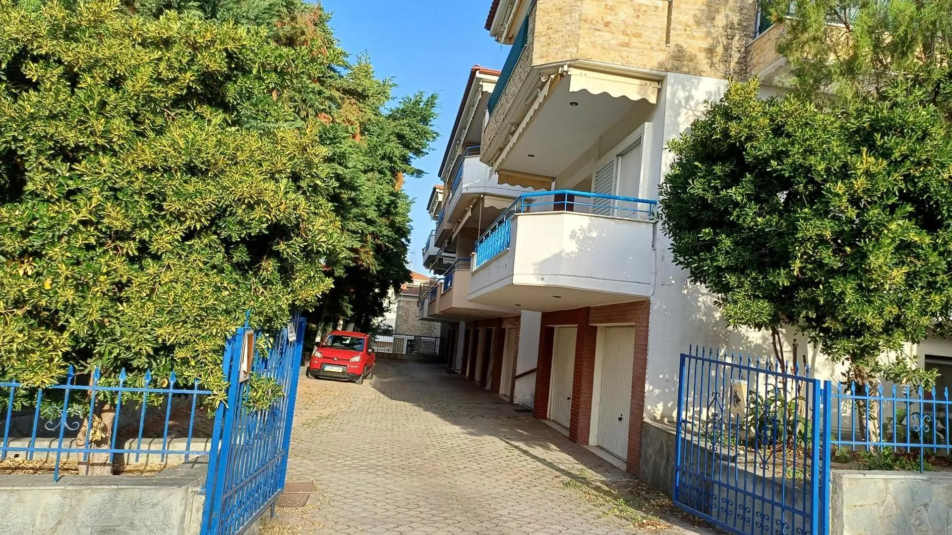 Sea Breeze Apartment Polychrono 0*,  Greece