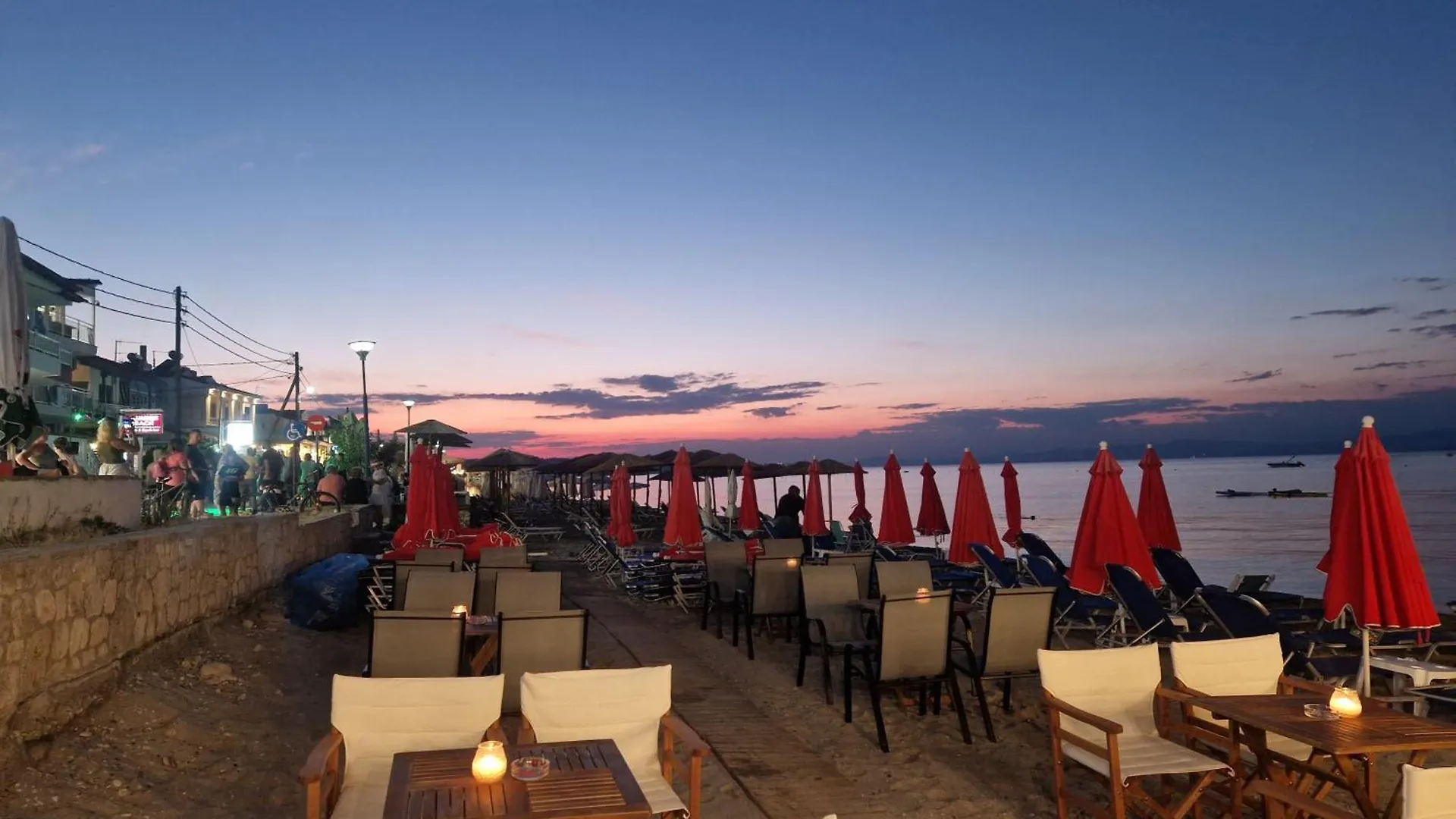 Sea Breeze Apartment Polychrono Greece